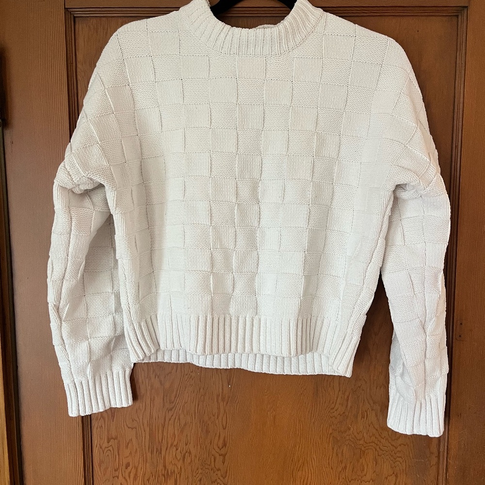 Abercrombie white chunky sweater